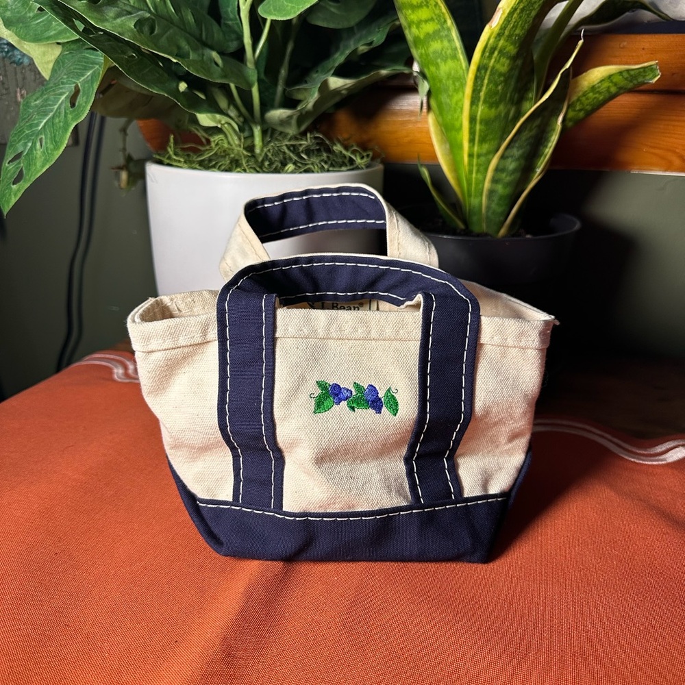 L. L. Bean Cream Canvas Tote Bag